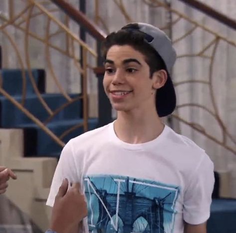 Cameron Boyce Cute, Luke From Jessie, Cameron Boyce Jessie, Luke Ross, Cameron Boys, Disney Jessie, My Hero Academia Costume, Dress Barbie Doll, Dream Closet Design