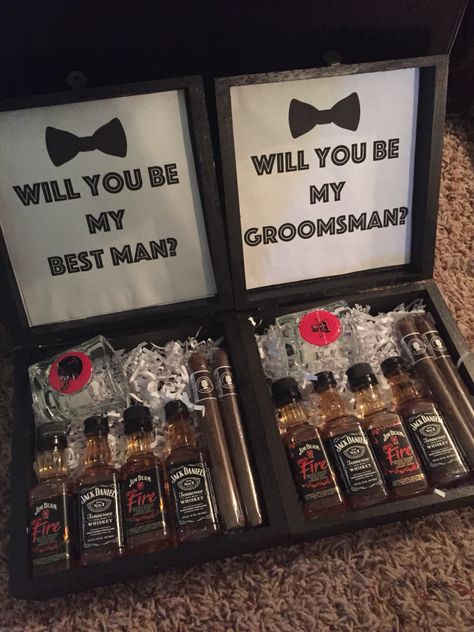 Best Man Gift Ideas Will You Be My, Best Man Box Ideas, Groomsmen Proposal Box Ideas Non Alcoholic, Groomsmen Box Ideas, Cheap Groomsmen Gifts, Bachelorette Party Cookies, Acorn Gifts, Groom Gift Box, Groomsmen Boxes