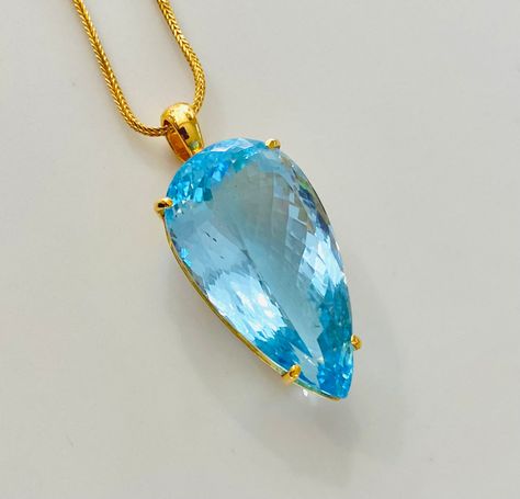 Large Gemstone Pendant, Cocktail Necklace, Blue Sapphire Pendant, Basket Setting, Blue Topaz Pendant, Topaz Jewelry, Topaz Pendant, Topaz Color, Jewelry Workshop