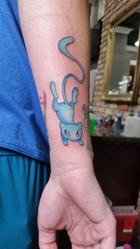 Shiny Pokemon Tattoo, Mewtwo Tattoo, Mew Tattoo, Shiny Mew, Shiny Pokémon, Pokemon Tattoos, Mew And Mewtwo, Pokemon Mew, Pokemon Diy