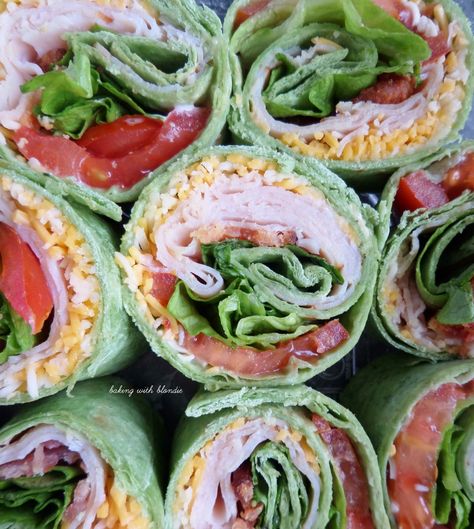 Appetizers Pinwheels, Tortilla Pinwheels, Pinwheel Sandwiches, Spinach Tortilla, Turkey Club, Pinwheel Recipes, Sliced Turkey, Tortilla Wraps, Snacks Für Party