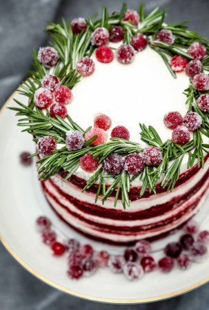 Christmas Red Velvet Cake, Christmas Red Velvet, Sugared Cranberries, Torte Cupcake, Rosemary Leaves, Christmas Cooking, Holiday Cakes, Velvet Cake, Red Velvet Cake