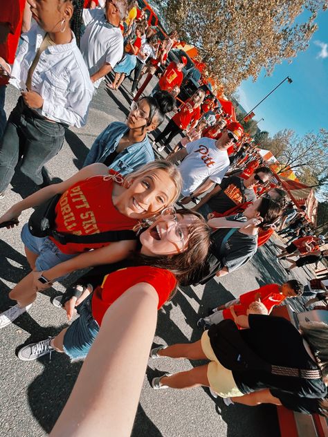 Ball State University Aesthetic, Pitt State Gorillas, Pitt University Aesthetic, University At Buffalo Aesthetic, Psu Tailgate, Fsu College Aesthetic, Ball State University, Fall Semester, College Game Days