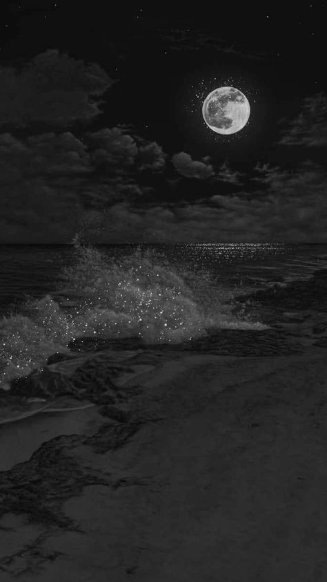 Moon Wallpaper Iphone, Aesthetic Outdoors, Dark Universe, Pattern Aesthetic, Random Wallpaper, Photo Arts, Scary Dogs, Water Aesthetic, Moon Wallpaper