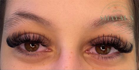 Hybrid With Spikes Lashes, Hybrid Doll Eye Lash Extensions, Hybrid Lash Extensions Styles, Lash Ideas, Easy Eye Makeup Tutorial, Lash Maps, Natural Fake Eyelashes, Lash Mapping, Best False Eyelashes