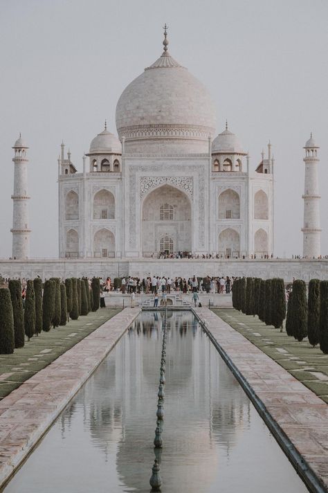 Tac Mahal, Arsitektur Masjid, Fotografi Kota, India Photography, Agra India, Beautiful Travel Destinations, India Travel, Travel Goals, Beautiful Buildings