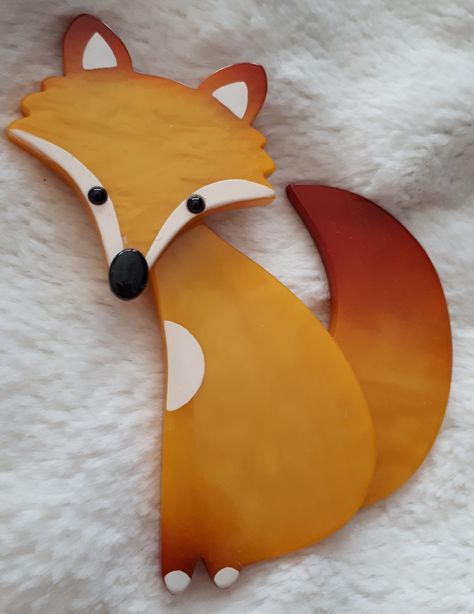 3d Tiskárna, Easy Clay Sculptures, Fox Brooch, Glass Inspiration, Handmade Tile, Acrylic Jewelry, Glass Fusing, Acrylic Jewellery, Handmade Tiles