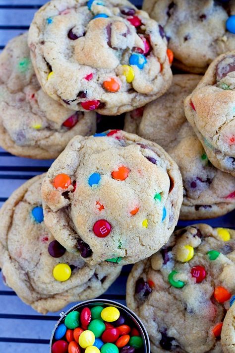 Chocolate Chip M&M Pudding Cookies – 5 Boys Baker Pudding Cookies Recipes, Cowboy Cookies, Cookie Recipes Homemade, Pudding Cookies, Favorite Cookie Recipe, Instant Pudding, Semi Sweet Chocolate Chips, Favorite Candy, Recipes Homemade