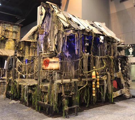 Haunted Swamp, Swamp Shack, Halloween Scene Setters, Pirate Halloween Decorations, Swamp Theme, Voodoo Halloween, Witch Hut, Kali Puja, Scene Setters