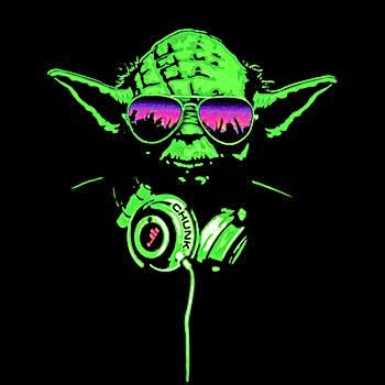 Dj Yoda #Starwars Star Wars Epic Dj Yoda, Jedi Grand Master, Yoda Art, Diy Vinyl Projects, Dj Lights, Adidas Art, Funny Patches, Master Yoda, Glowing Art