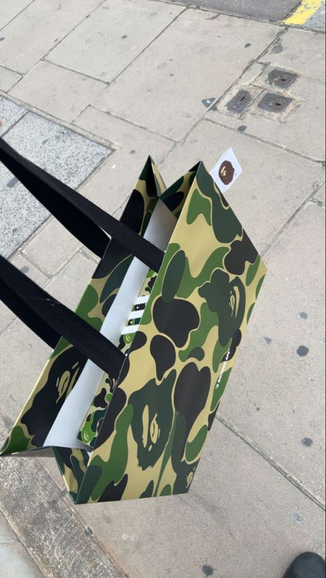 Bape Bag, Manifesting Life, Shopping Aesthetic, Luxurious Lifestyle, Money On My Mind, Rich Lifestyle, Future Lifestyle, Money And Happiness, Package Design