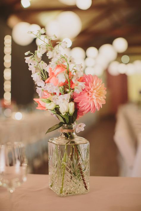 Flowers In Decanters, Crystal Glass Vases, Crystal Vase Centerpiece, Decanter Centerpiece, Tables Photography, Wedding Flowers Vintage, Vase Centrepiece, Buffet Wedding Reception, Floral Centrepiece