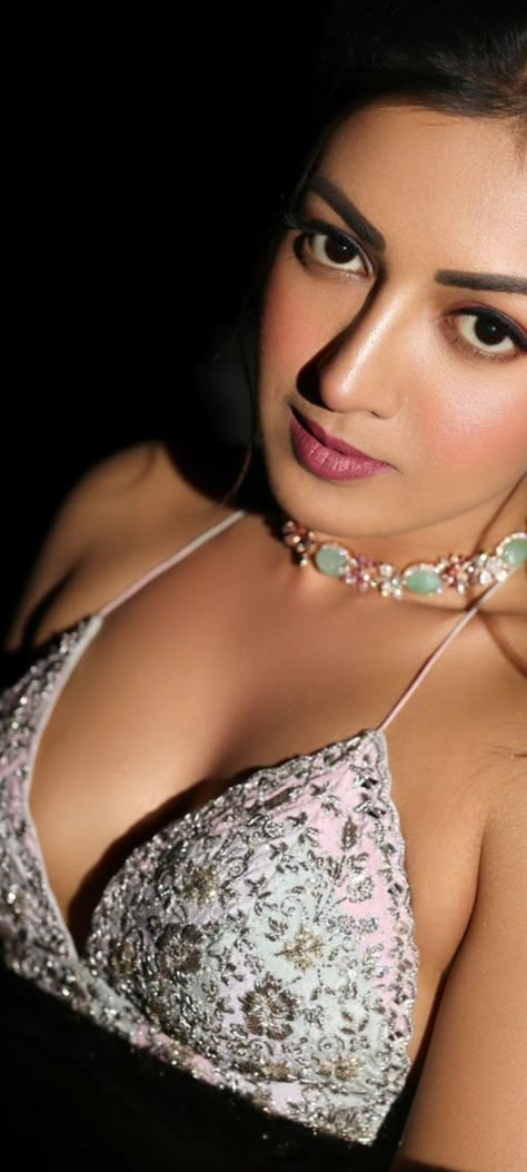 Chitra Tripathi Hot, Catherine Zeta Jones Americas Sweethearts, Catherine Full Body Icons, Catherine Tresa Face, Catherine Tresa, Pranitha Subhash, Chaitra Rai Serial Actress, Indian Star, Pretty People