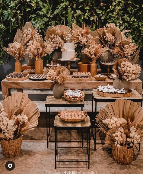 Boho Wedding Food, Boho Food, Wedding Buffet Table, Modern Birthday Party, Buffet Table Decor, Nigerian Traditional Wedding, Boho Wedding Cake, Bridesmaid Dresses Boho, Dessert Table Decor