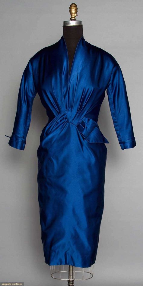 Ceil Chapman Cocktail Dress, 1953-1954, Augusta Auctions, April 9, 2014 - NYC Vintage Style 70s, Ceil Chapman, 50s Glamour, Fashion 1950, Augusta Auctions, Fashion 50s, 1950s Dresses, Vintage Closet, Slim Skirt