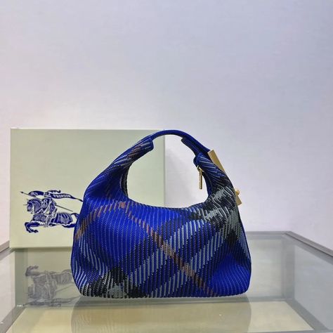 Order Now Zip Tote, Christmas Bags, Burberry Bag, Luxury Bags, Duffle Bag, Paper Bag, Burberry, Dark Blue, Things To Come