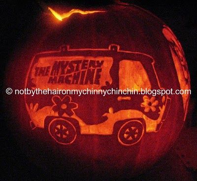 Mystery Machine Pumpkin Mystery Machine Pumpkin Carving, Scooby Doo Pumpkin Carving Ideas, Pumpkin Carving Scooby Doo, Pumpkin Carving Ideas Scooby Doo, Mystery Machine Pumpkin, Adams Family Pumpkin, Scooby Doo Pumpkin Carving, Scooby Doo Pumpkin, Cookie Monster Pumpkin