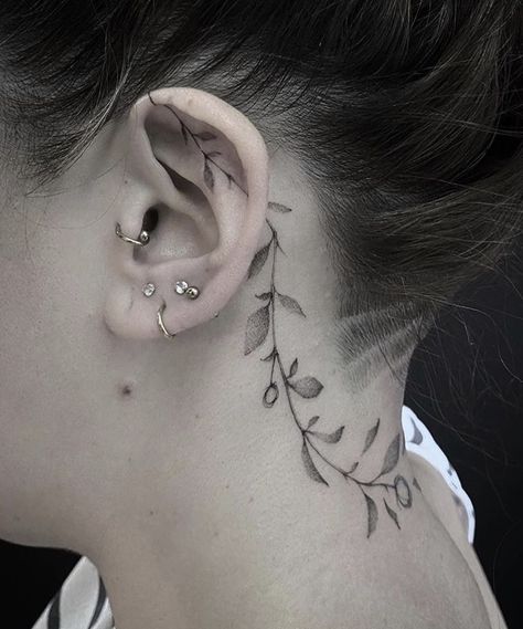 Leaf Tattoo Design, Back Ear Tattoo, Roots Tattoo, Whimsical Tattoos, Tattoo Behind Ear, Side Neck Tattoo, Tattoo Neck, Leaf Tattoo, On Tattoo