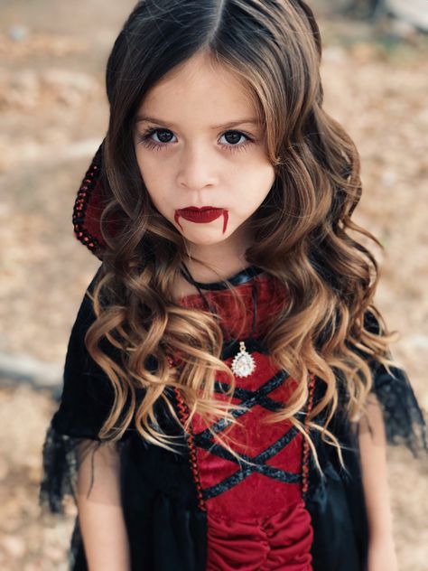 Cute Little Vampire Girl Makeup, Vampire Bride Makeup Kids, Cute Vampire Makeup For Kids, Easy Vampire Face Paint, Toddler Vampire Makeup, Lady Dracula Costume, Vampire Make Up For Kids, Kids Vampire Makeup Girl Easy, Bat Halloween Makeup Kids