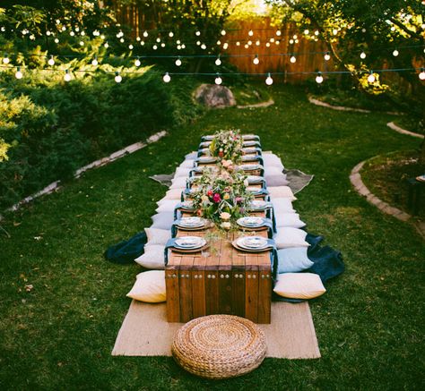 10 Tips to Throw a Boho Chic Outdoor Dinner Party (or intimate wedding).  Find lost cost alternatives at Afloral.com.  Silk flowers, feathers, rustic decorations all at affordable prices to you can make your inspiration a reality. Indoor Garden Party, Outdoor Dinner Party, Outdoor Bridal Showers, Outdoor Thanksgiving, Party Seating, Fall Dinner Party, Deco Champetre, Hippie Party, Outdoor Dinner Parties