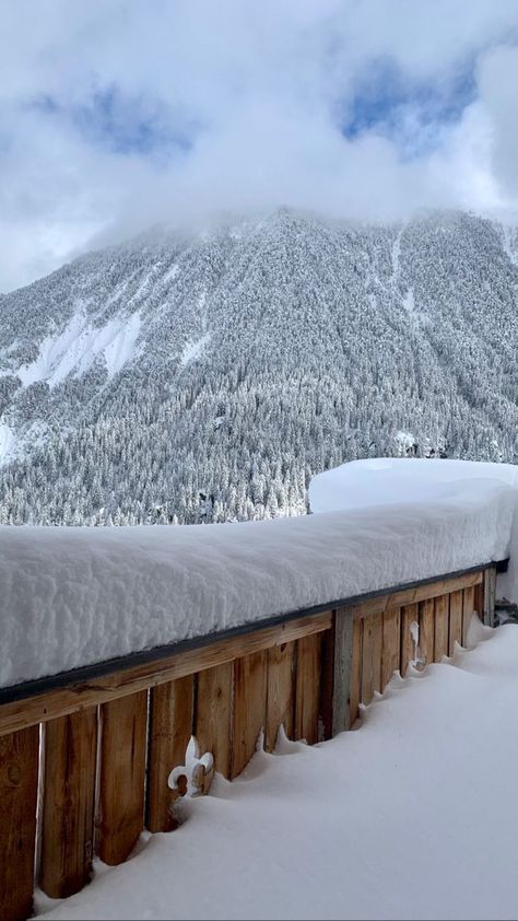 Ski Trip Aesthetic, Hate Winter, Winter Sky, Ski Season, Winter Scenery, Snowy Day, Winter Pictures, Best Seasons, Winter Aesthetic