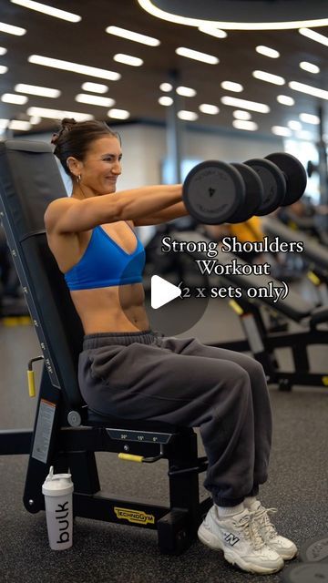 Shoulders And Triceps Workouts, Shoulder Workout Dumbell, Rear Delt Workout, Chest Shoulder Workout, Shoulder Workout Gym, Workouts Shoulders, Dumbbell Shoulder Workout, Shoulder Dumbbell Workout, Shoulder Workout Women