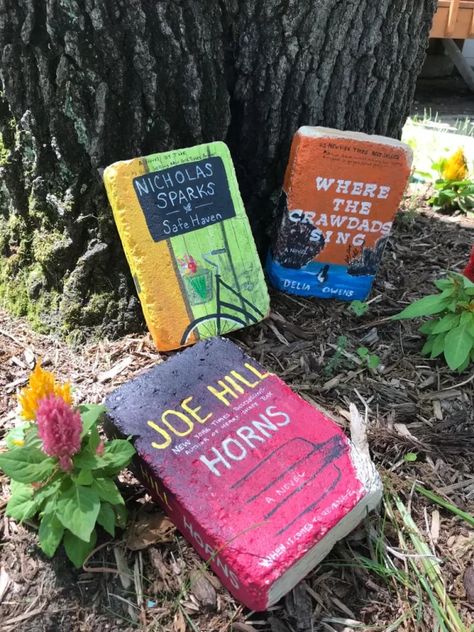 Book Bricks, Garden Bricks, Brick Books, Spine Art, Painted Bricks Crafts, Painted Bricks, Reading Garden, Family Wall Sign, Painted Pavers