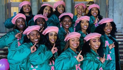 Stunning! Here Are The Top Alpha Kappa Alpha Photos of The Month - Watch The Yard Alpha Kappa Alpha Aesthetic, Alpha Kappa Alpha Paraphernalia, Sorority Photoshoot, Alpha Kappa Alpha Sorority Paraphernalia, Divine Nine, Howard University, Aka Sorority, Alpha Kappa Alpha Sorority, Grad Photoshoot