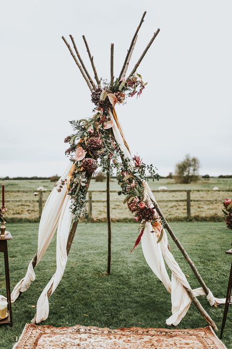 Naked Tipi Wedding Altar - Naked Tipi Wedding Inspiration At Godwick Barn With Styling by The Little Lending Co and Images by Darina Stoda Photography Wedding Altar, Viking Wedding, Wedding Altars, Hippie Wedding, Tipi Wedding, Boho Wedding Inspiration, Boho Chic Wedding, Wedding Boho, Wedding Diy