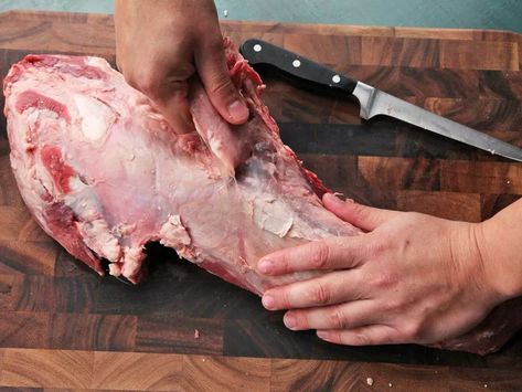 How to Trim a Whole Beef Tenderloin for Roasting Lamb Head, Whole Beef Tenderloin, Muddy Buddy, Beef Tenderloin Recipes, Collage Material, Goat Head, Goat Meat, Painting References, Tenderloin Recipes