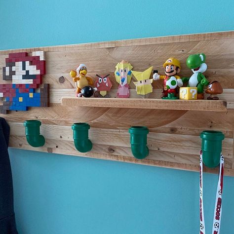 Super Mario Pixel Art, Mario Bros Room, Color Schemes Bedroom, Furniture Design Bedroom, Furniture Ideas Bedroom, Super Mario Room, Boys Room Diy, Mario Room, Mum Flowers