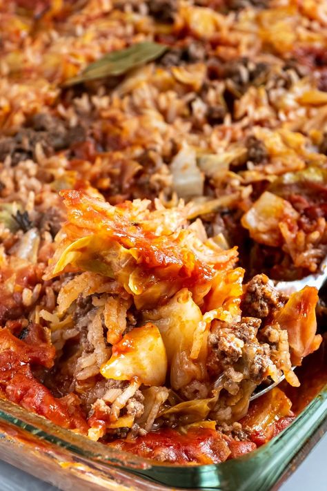 Cabbage Rolls Casserole, Deconstructed Cabbage Rolls, Cooking Cabbage, Cabbage Stuffed, Johnny Marzetti, Lazy Cabbage Rolls, Casserole Beef, Easy Cabbage Rolls, Cabbage Casserole Recipes