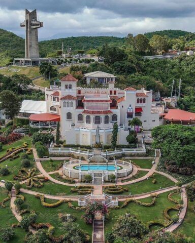 Serralles Castle Ponce Puerto Rico | Boricua.com Puerto Rican Music, Ponce Puerto Rico, Puerto Rico Trip, Puerto Rico Vacation, Puerto Rico History, Tourist Center, Beautiful Castles, Tropical Islands, Old World Charm