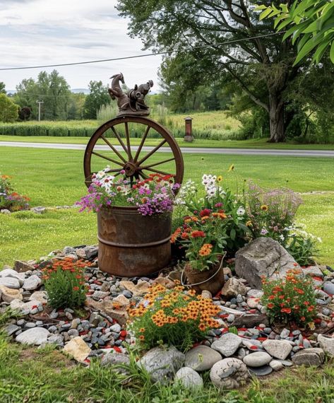 Landscaping Patio Ideas, Driveway Entrance Landscaping, Rock Garden Design, Front Yard Garden Design, Garden Decor Projects, House Landscaping, Landscaping With Large Rocks, Home Garden Design, Home Landscaping