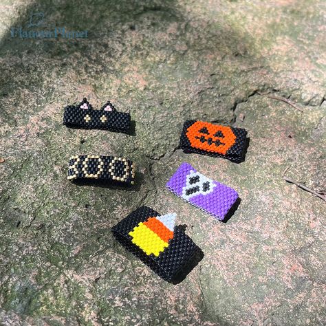 Ghost Ring, Spooky Ghost, Themed Jewelry, Beaded Rings, Halloween Themes, Beaded Earrings, Ghost, Better Living, Beads