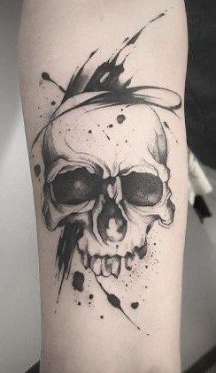 Gory Tattoo Designs, Man Skull Tattoo, Macabre Tattoo Ideas, Abstract Skull Tattoo, Cracked Skull Tattoo, Sketch Style Tattoos Designs, Skull Tattoo Ideas For Men, Skull Sketch Tattoo, Skull Tattoos Men