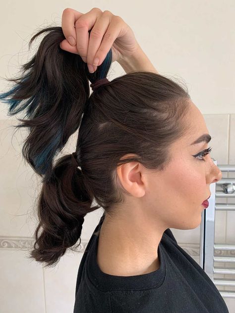 Ponytail Trick, Ponytail Haircut, Ponytail Hack, Full Ponytail, Cute Ponytail Hairstyles, Short Hair Ponytail, Short Ponytail, Perfect Ponytail, Double Ponytail