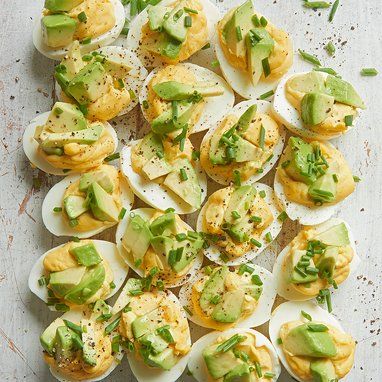 RU3158761 Appetizers For Two, Delicious Deviled Egg Recipe, Paleo Mayonnaise, Easter Dinner Menus, Avocado Deviled Eggs, Easter Appetizers, Deviled Eggs Recipe, Deviled Egg, Snacks Für Party