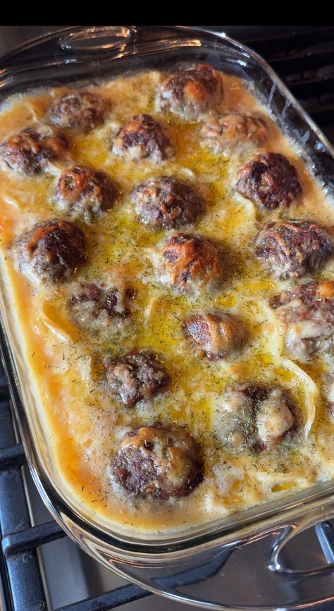 Au Gratin Meatball Bake - The Tipsy Housewife Fall Recipes Sides, Cheddar Meatballs, The Tipsy Housewife, Tipsy Housewife, Au Gratin Potatoes, Gratin Potatoes, Meatball Dinner, Au Gratin Recipes, Meatball Casserole