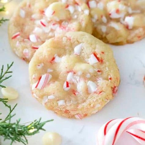 White Chocolate Peppermint Cookies - Preppy Kitchen White Chocolate Peppermint Cookies, John Kanell, White Chocolate Peppermint, Chocolate Peppermint Cookies, White Chocolate Macadamia, Preppy Kitchen, Cookie Ball, Peppermint Cookies, Cookie Calories