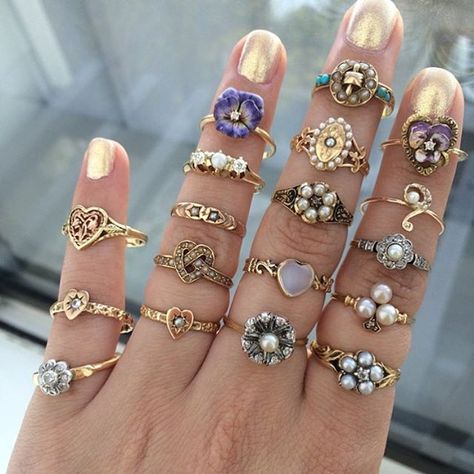 Thanks for tagging us @nicolecoddington! The pansy ring on the top of Nicole's ring finger is by Trademark Antiques @trademarkantiques. pansy #ring #pansyring #flower #flowerring #jewelry #jewelrycollector #rings #ringlover #jewelry #Regram via @www.instagram.com/p/BDzmGUQAxZF/?saved-by=trademarkantiques Lots Of Rings, Fimo Ring, Indie Jewelry, Dope Jewelry, Jewelry Inspo, Favorite Rings, Dream Jewelry, Instagram Repost, Ring Finger