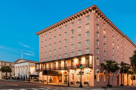 Charming Historic Hotel in Downtown Charleston | Mills House Charleston Sc Hotels, Roll In Showers, Pink Hotel, Charleston Hotels, Charleston Wv, Coastal Carolina, Modern Hotel, Rooftop Pool, Grand Hotel