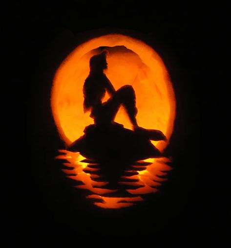 Little Mermaid Little Mermaid Pumpkin, Mermaid Pumpkin, Kids Pumpkin Carving, Cute Pumpkin Carving, Disney Pumpkin Carving, Pumkin Carving, Mermaid Stuff, Disney Pumpkin, Creative Pumpkin Carving