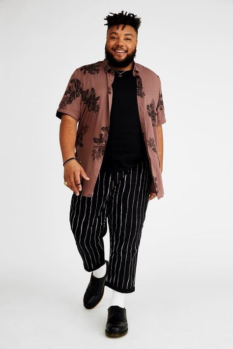 Plus Size Black Men, Plus Size Men Outfits, Plus Size Man Fashion, Chubby Men Fashion, Outfits For Big Men, Mens Plus Size Fashion, Plus Size Mens Clothing, Plus Size Mens Fashion, Plus Size Posing