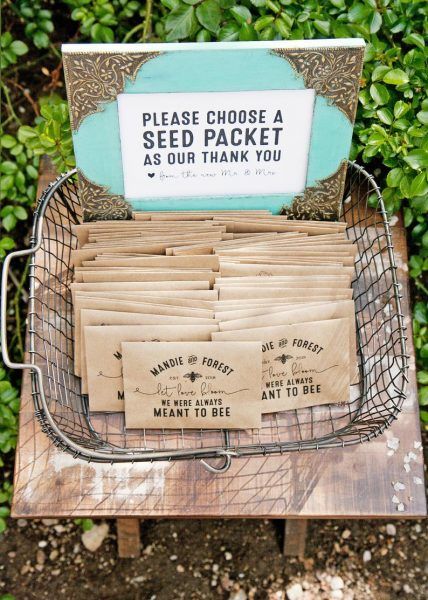 Event Planning Guide, Creative Wedding Favors, Inexpensive Wedding Favors, Seed Wedding Favors, Best Wedding Favors, Wedding Favors Cheap, Favors Diy, Diy Wedding Favors, Harry Winston