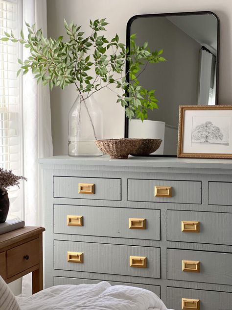 Dresser Makeover Diy Paint Ideas, Painted Dresser Bedroom, Long Dresser Styling, Dresser Colors Painted, Painted Dresser With Wood Top, How To Paint A Dresser, Old Chest Of Drawers Makeover, Dresser Refinishing Ideas, Painted Dressers Ideas