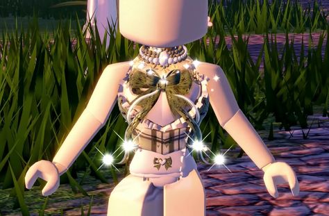 Corset Combos, Rh Combos, Royale Outfits, Royals High, Rh Fits, Outfit Combos, Pretty Journals, Royal Clothing, Aesthetic Roblox Royale High Outfits