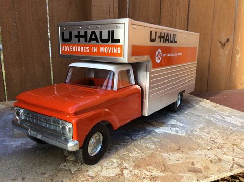 '60s Nylint U-Haul Moving Van Truck U Haul Truck, Pressed Steel Toy, 80’s Toys, Tonka Trucks, Moving Van, Diecast Trucks, Tonka Toys, Tonka Truck, Motorcycle Clothing