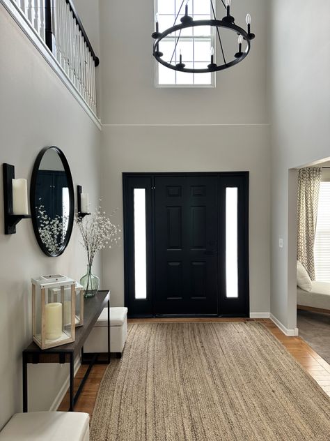 #frontdoor #blackandwhite Black White And Grey Entryway, Black White And Neutral Entryway, Entryway Black Door, Black And Neutral Entryway, Black Entry Way Door Inside, Black Front Door Interior Entryway, Black Door Entryway, Front Door Entryway Ideas Interior, Interior Design Entryway