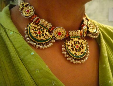 Rajasthani Jewellery Traditional, Rajasthani Jewellery Royal, Rajasthani Gold Jewellery, Rajasthani Jewellery, Jewellery Choker, Jewellery Traditional, Indian Jewelry Earrings, Indian Jewellery Design Earrings, Antique Jewelry Indian